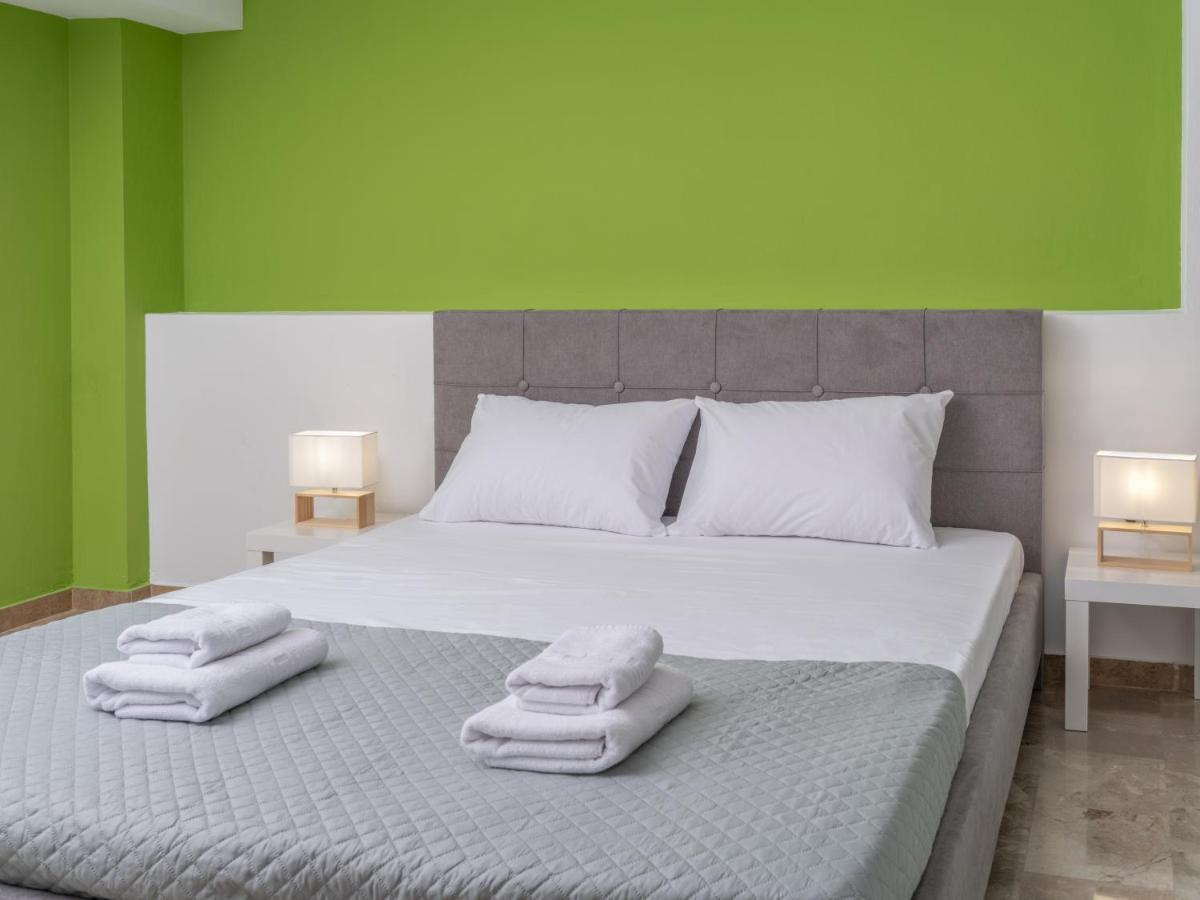 Dodonis Bld * Heraklion (Crete)