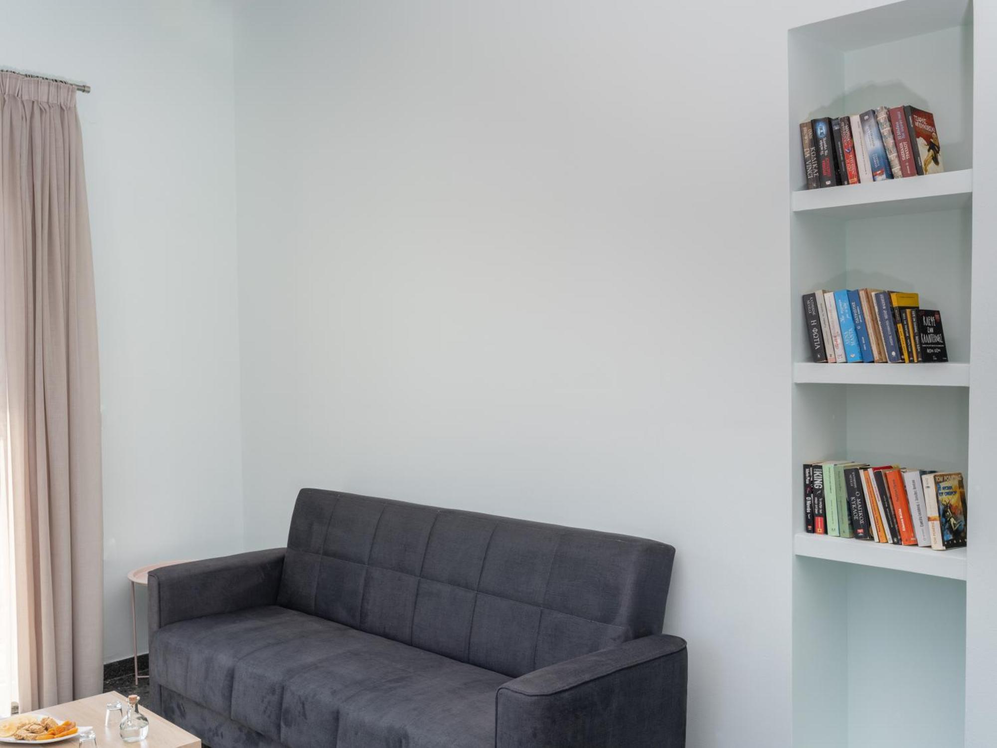 Dodonis Bld Apartment *